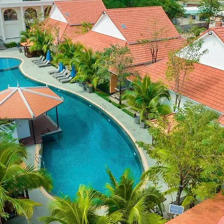 Sea Breeze Hotel & Villa
